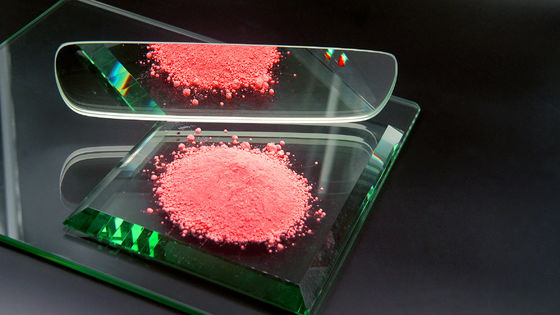 Glass polishing powder for glass processing machine use red color