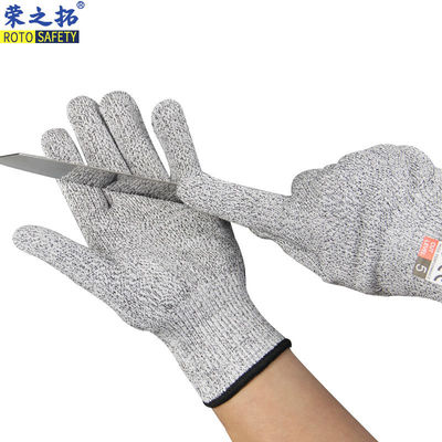 Medium White Protected Gloves High Visibility and Reliability