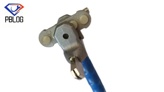 plastic handle glass pile and cutter