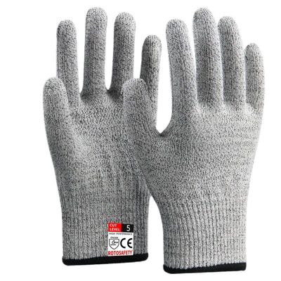 Black Plastic Gloves Tailored for Low Breathability Applications